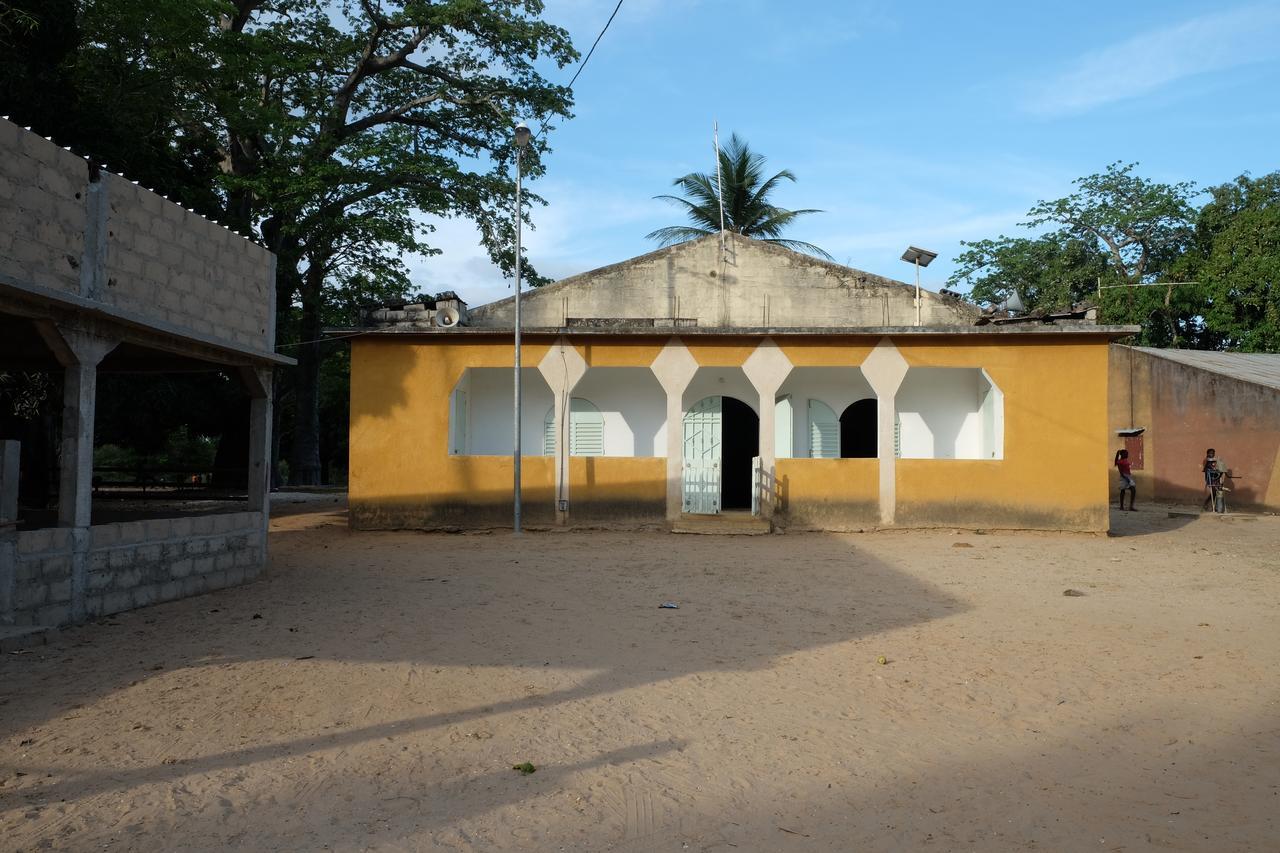 Centre Touristique Et Culturel Casamance Guest House Diakene Ouolof Bagian luar foto