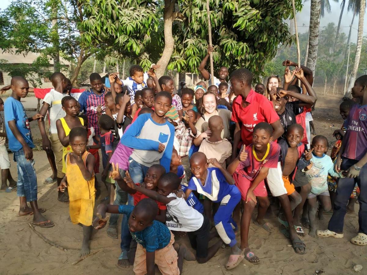 Centre Touristique Et Culturel Casamance Guest House Diakene Ouolof Bagian luar foto